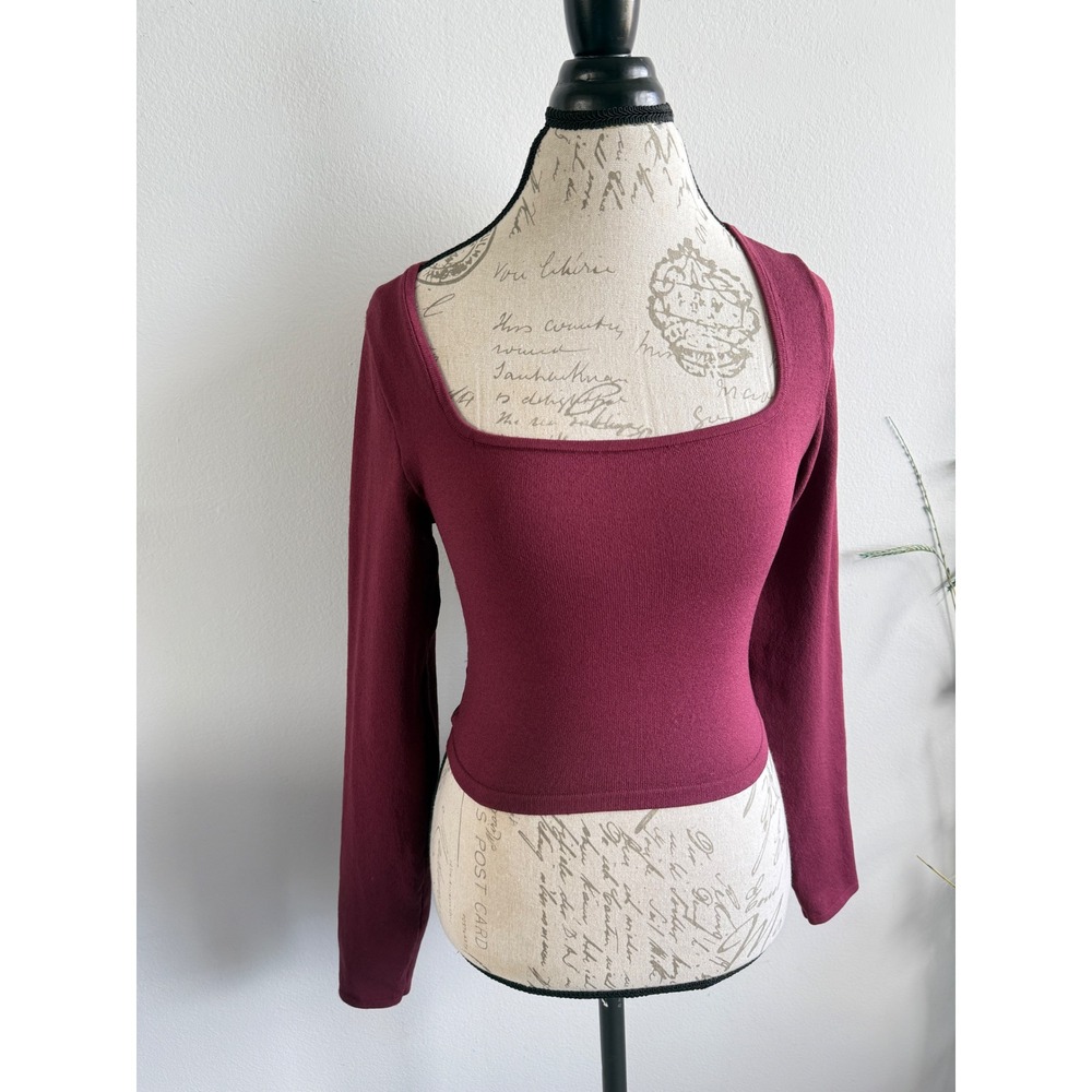 Babaton Aritzia Sculpt Knit Squareneck Long Sleeve Top‎ Burgundy Wine Red Medium